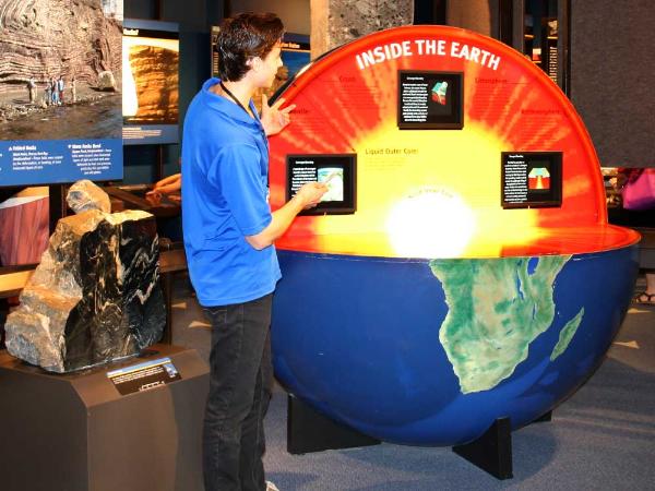 an interpreter explains our model of the Earth's core