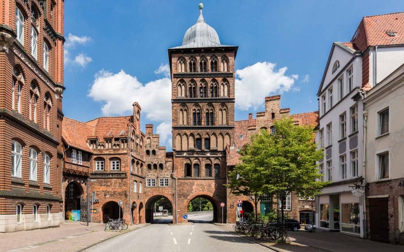 Luebeck Burgtor
