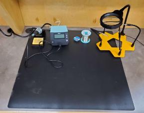 Soldering station at SDH